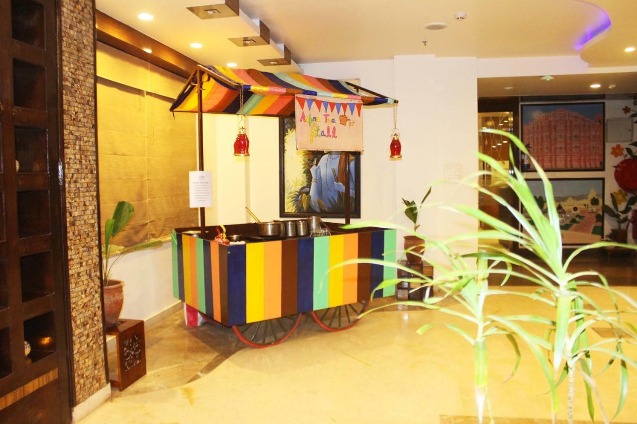 Tgi Apple Inn Jaipur Bagian luar foto
