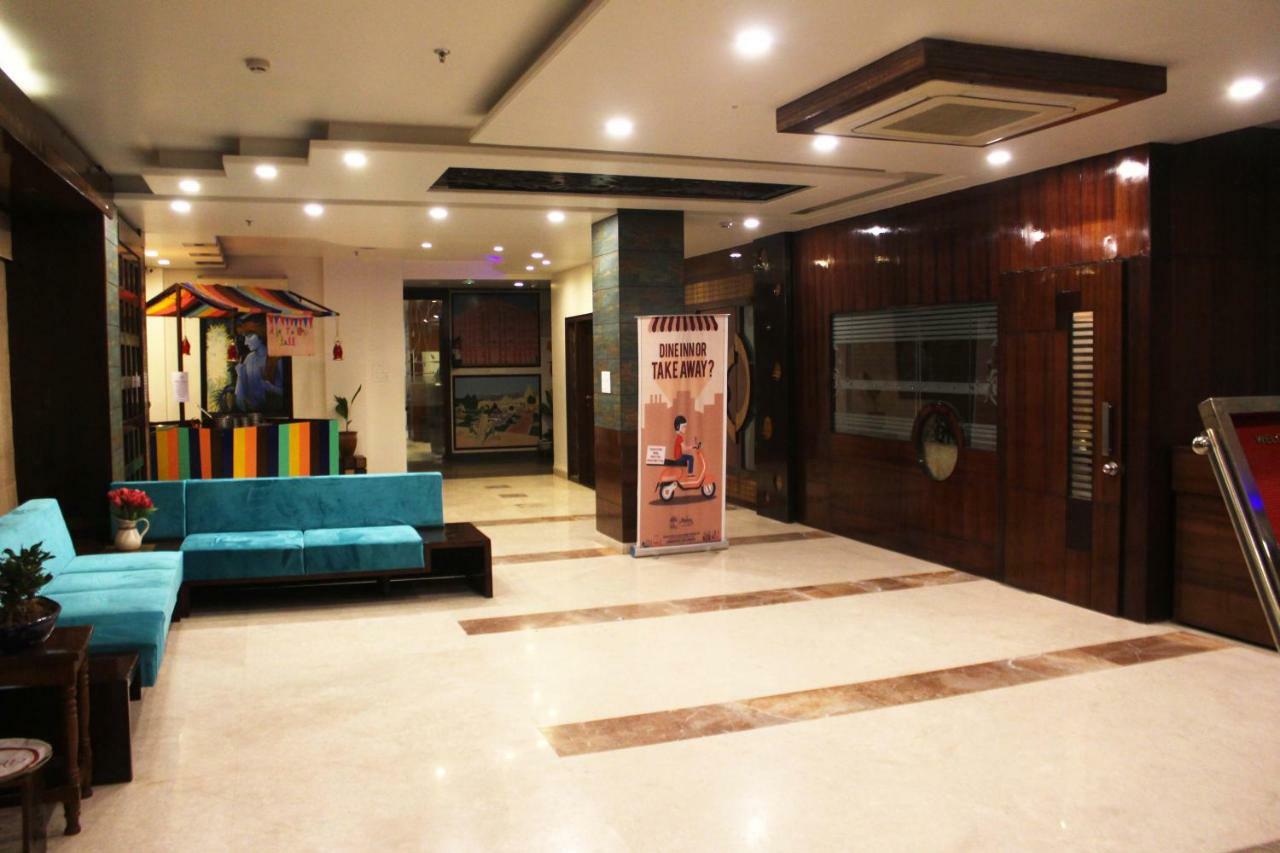 Tgi Apple Inn Jaipur Bagian luar foto