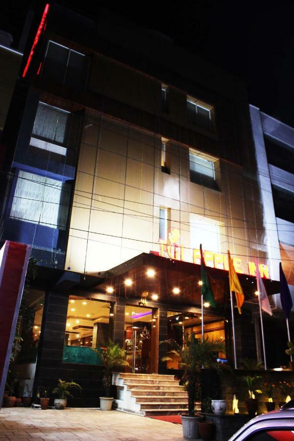 Tgi Apple Inn Jaipur Bagian luar foto